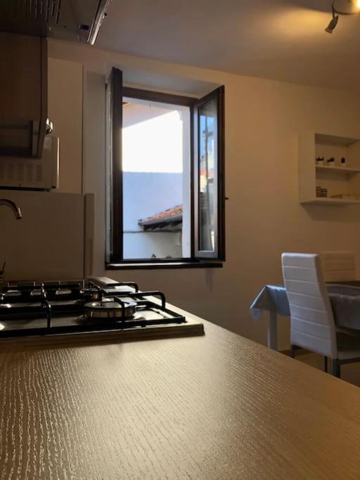 Appartement Casa Del Borghetto à Intra Extérieur photo