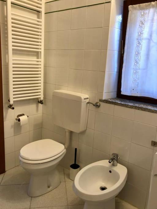 Appartement Casa Del Borghetto à Intra Extérieur photo